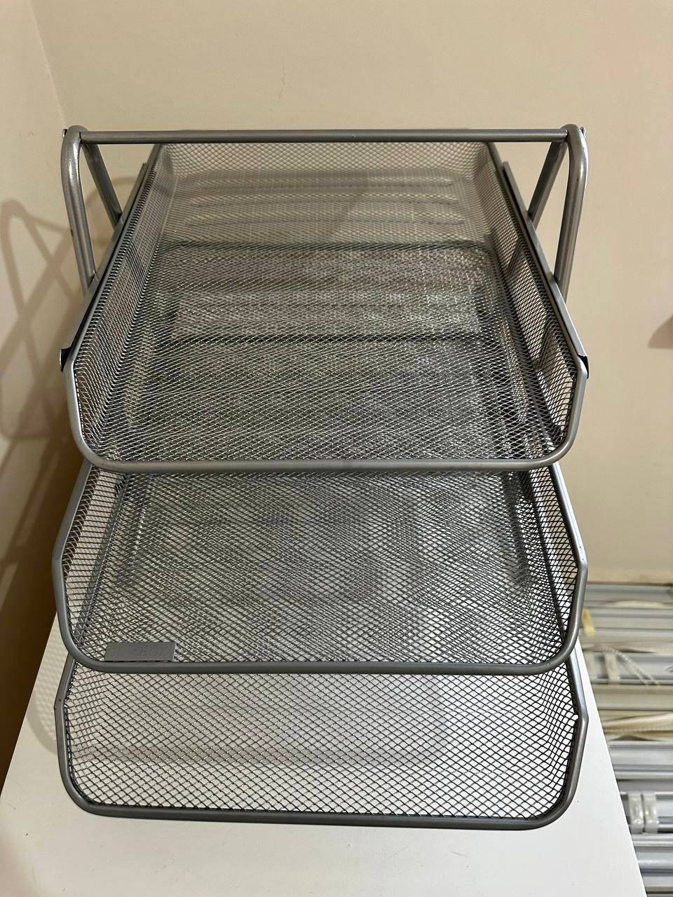 Organizador metálico para documentos de 3 niveles, 400 TL — Alanya, Turquía