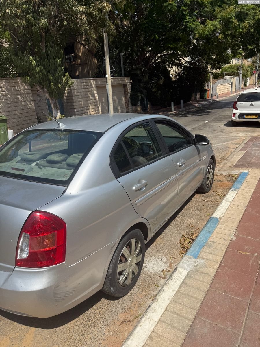 Hyundai Accent 2008 GL sedan automatic 1.6 petrol 112 hp mileage 228000 km — Tel Aviv, Israel