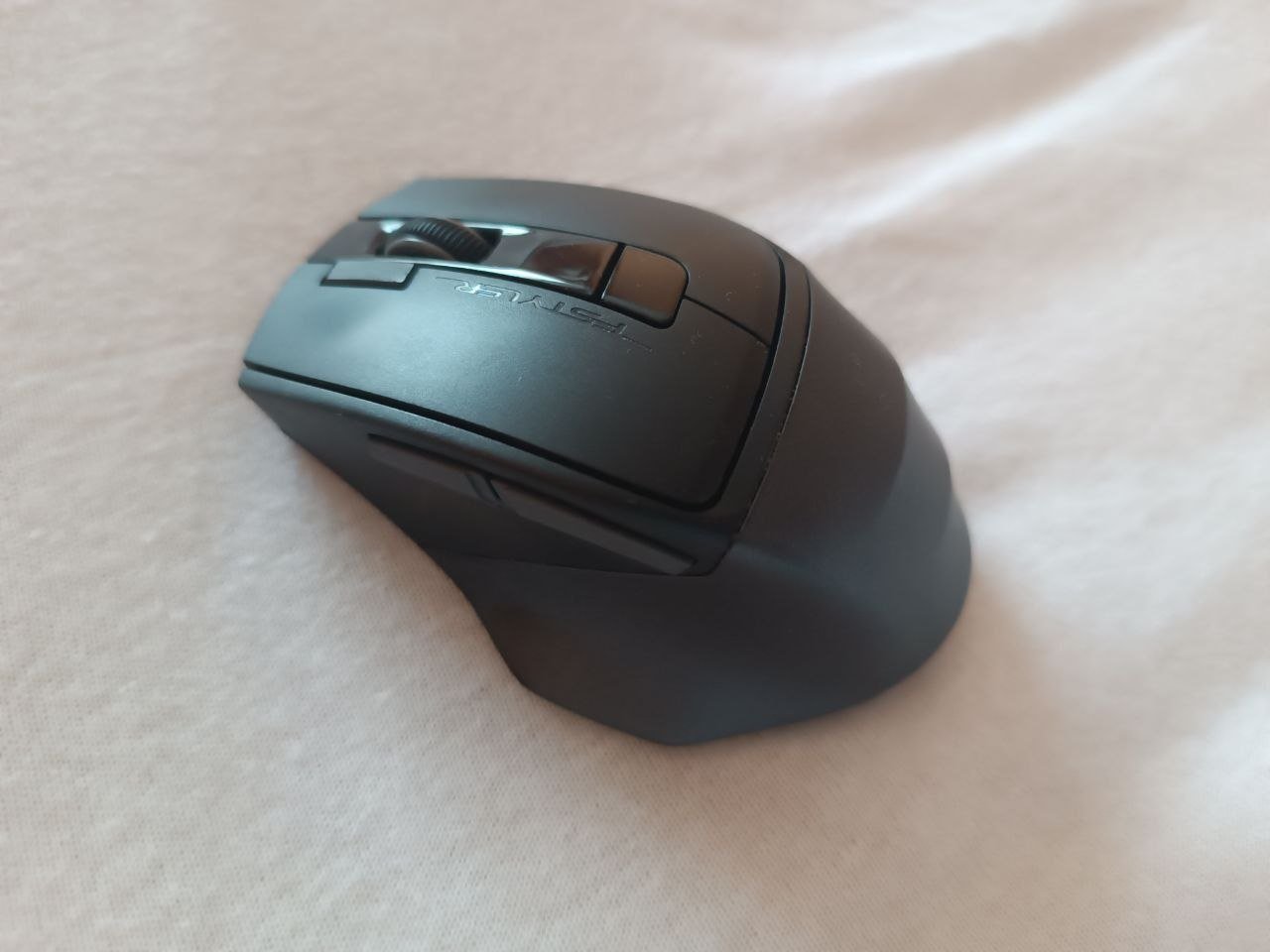Беспроводная мышь A4Tech Fstyler FG45CS Air2 — Тбилиси, Грузия Беспроводная мышь A4Tech Fstyler FG45CS Air2 — б/у — Тбилиси, Грузия