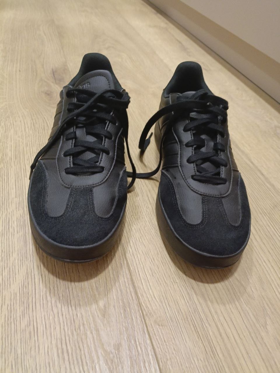 Adidas Barreda black 44 (US 11) — Batumi, Georgia
