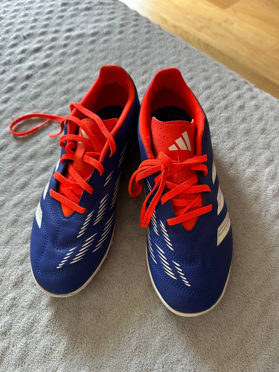 Adidas Predator football boots without studs, size 38 2/3 — new — Novi Sad, Serbia