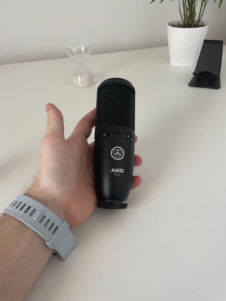 Микрофон AKG P120 — Нови Сад, Сербия Микрофон AKG P120 — Нови Сад, Сербия