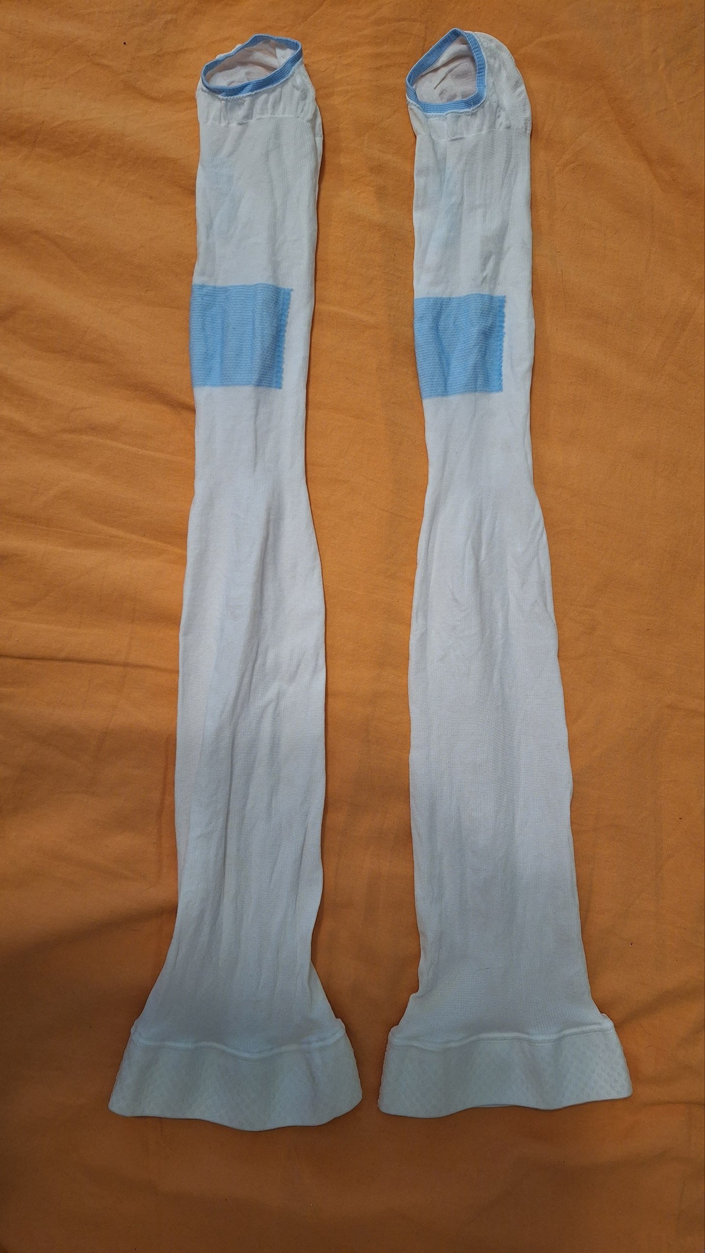 Anti-Embolism compression stockings, class 1, size S — excellent (worn once) — Belgrade, Serbia