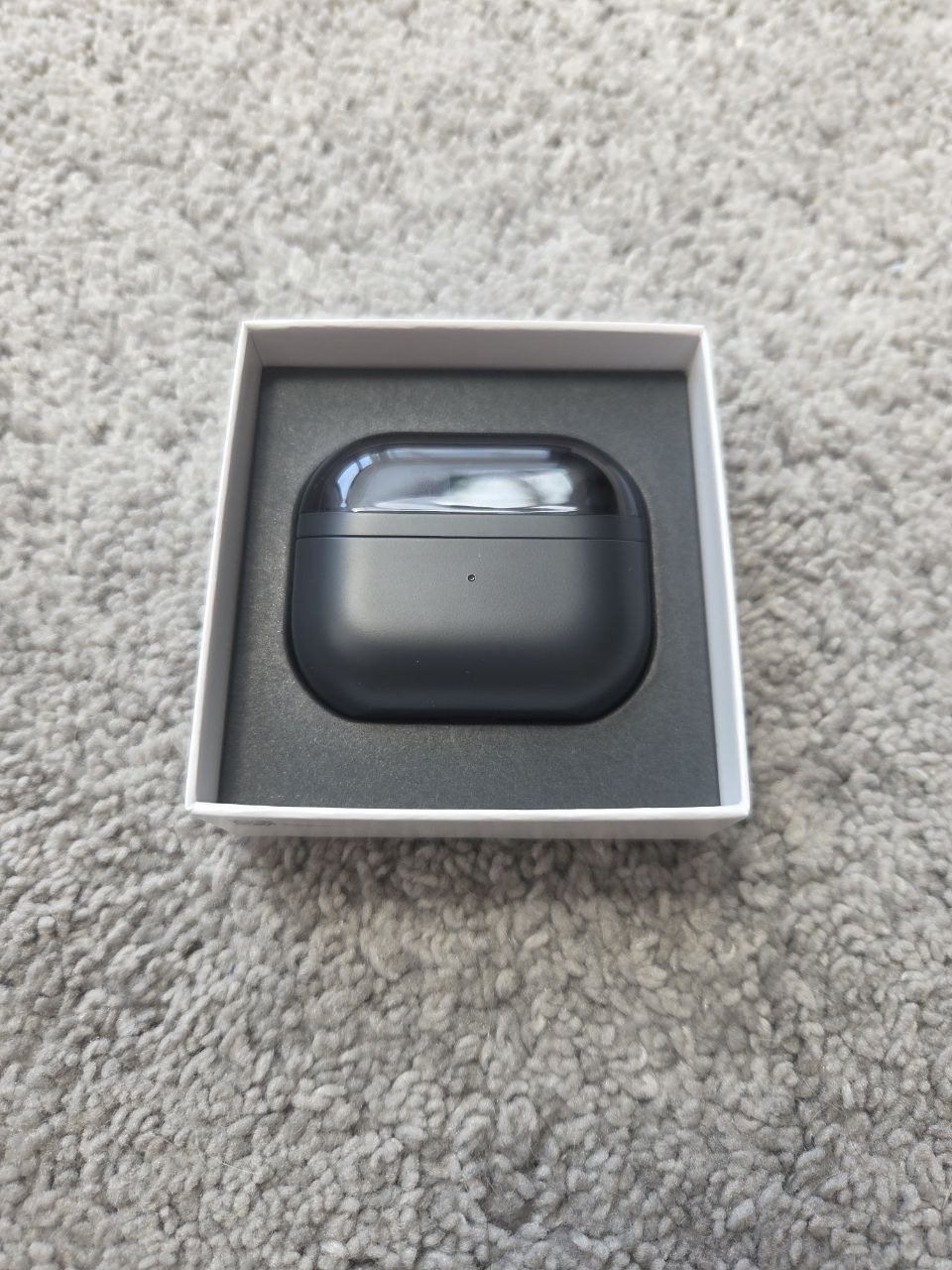 Apple AirPods в коробке, новые — Лимасол, Кипр