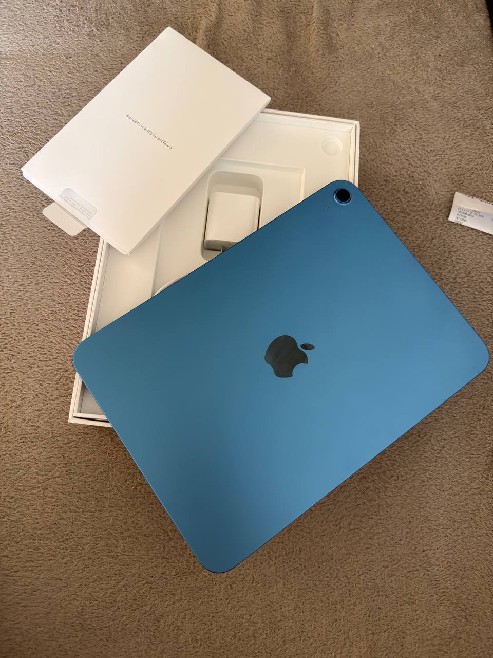 Apple iPad 11 256GB Wi‑Fi Cellular (с дефектом экрана) — Батуми, Грузия Apple iPad 11 256GB Wi‑Fi Cellular (с дефектом экрана) — new — Батуми, Грузия