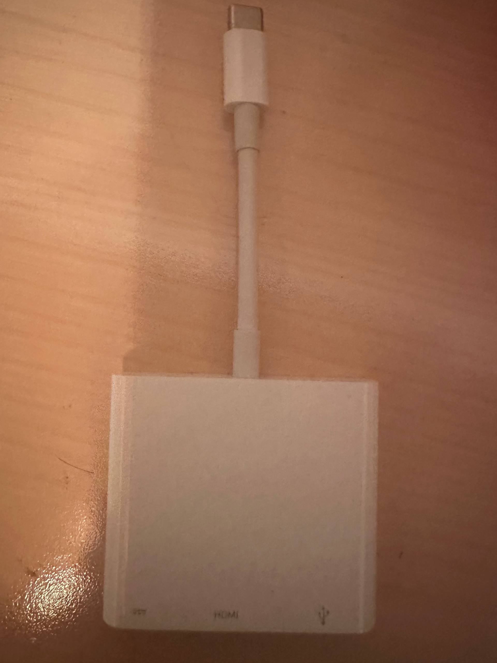 Apple USB-C Digital AV Multiport Adapter HOMI — оригинал — Батуми, Грузия