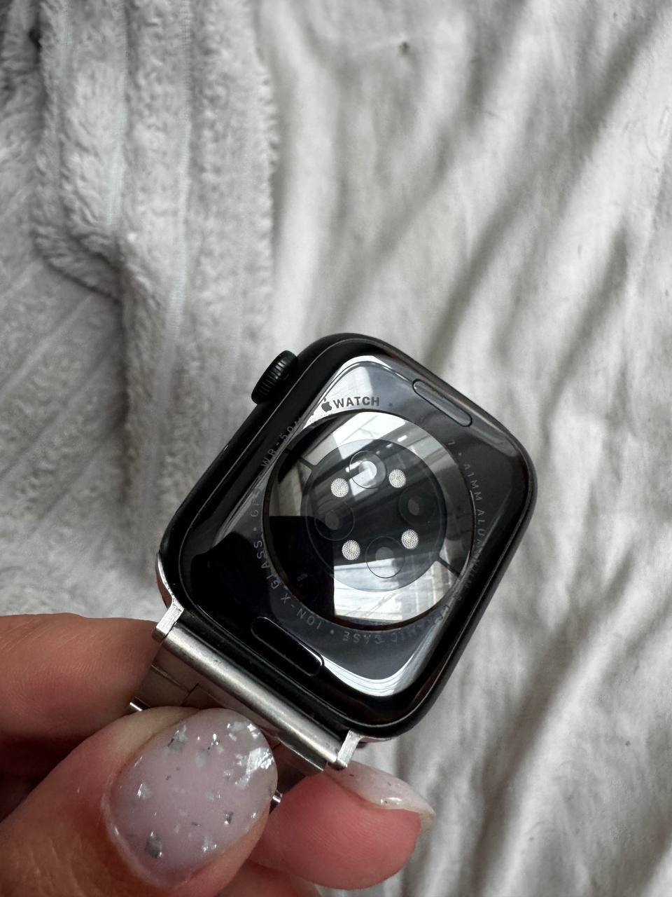 Apple Watch 7 41 mm, 87% batería, funciona — usado — Batumi, Georgia