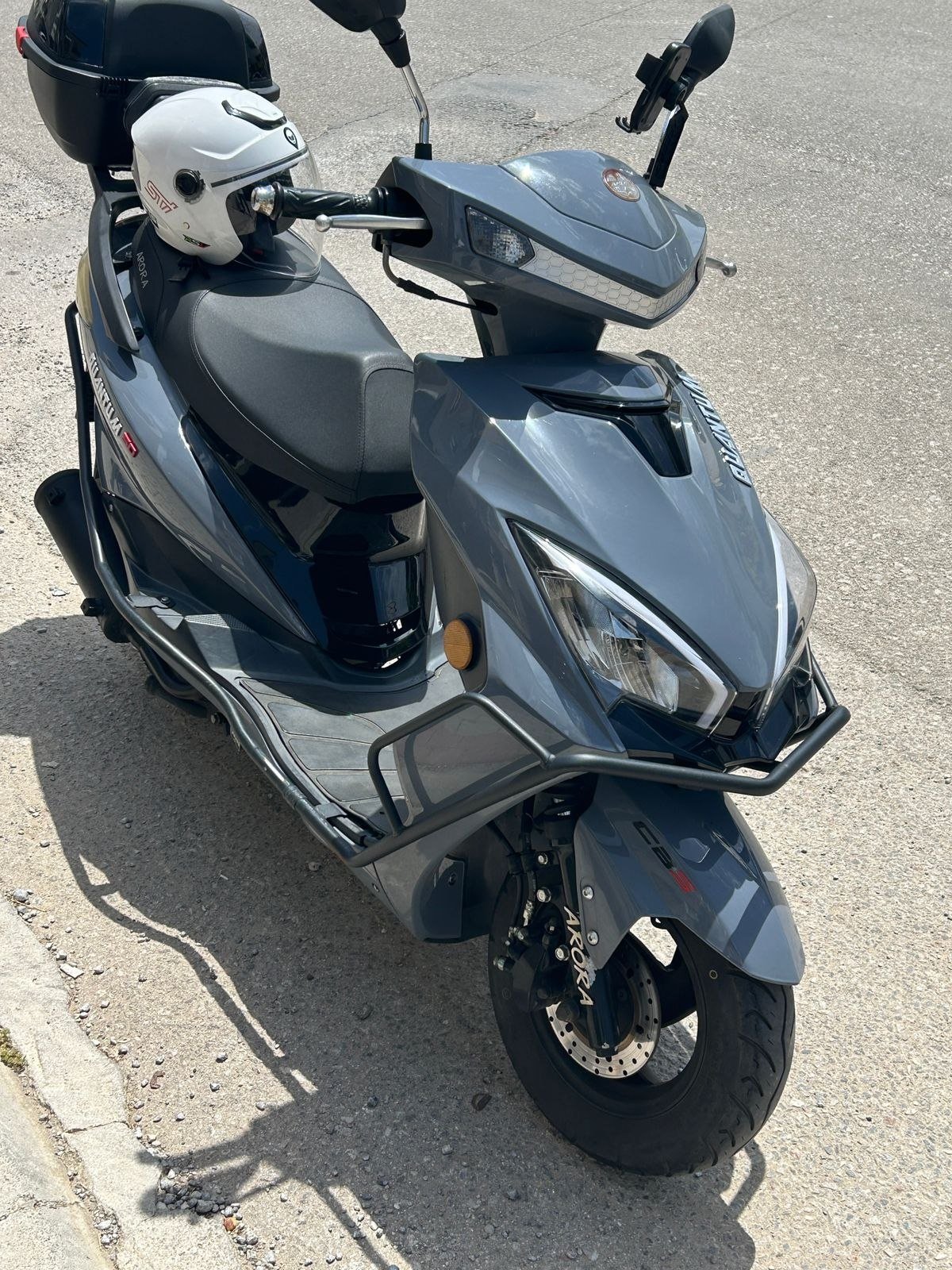 Скутер Arora Quantum 50/125 2024 — Аланья, Турция Скутер Arora Quantum 50/125 2024 — б/у — Аланья, Турция