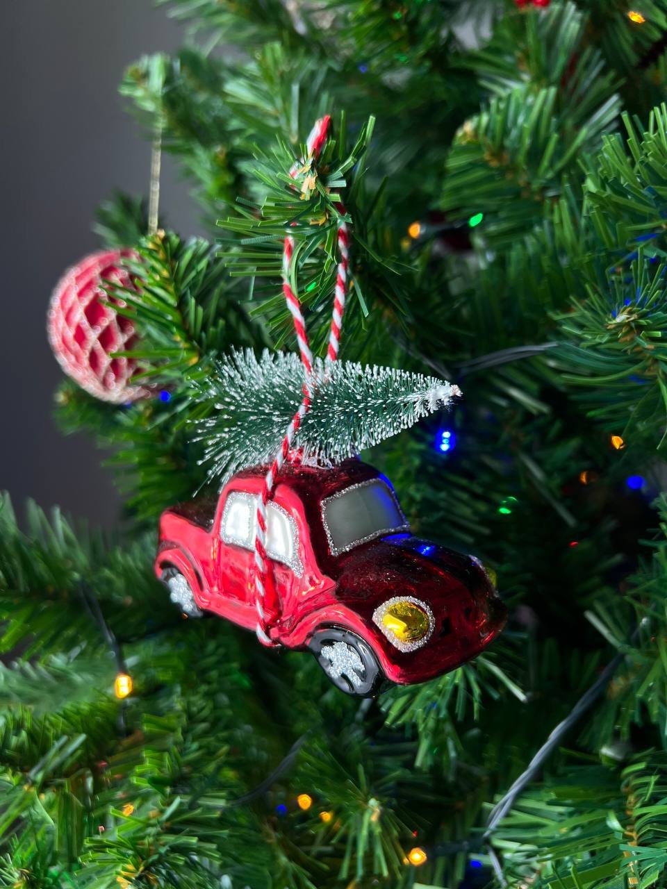 Artificial Christmas tree 2.1 m with decorations and garlands — Phuket, Thailand