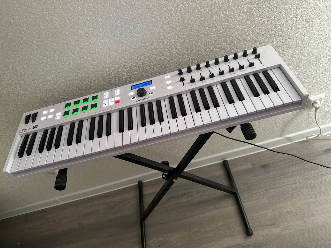 Arturia KeyLab 61 Essential MIDI keyboard — Saint Petersburg, Russia Arturia KeyLab 61 Essential MIDI keyboard — Saint Petersburg, Russia
