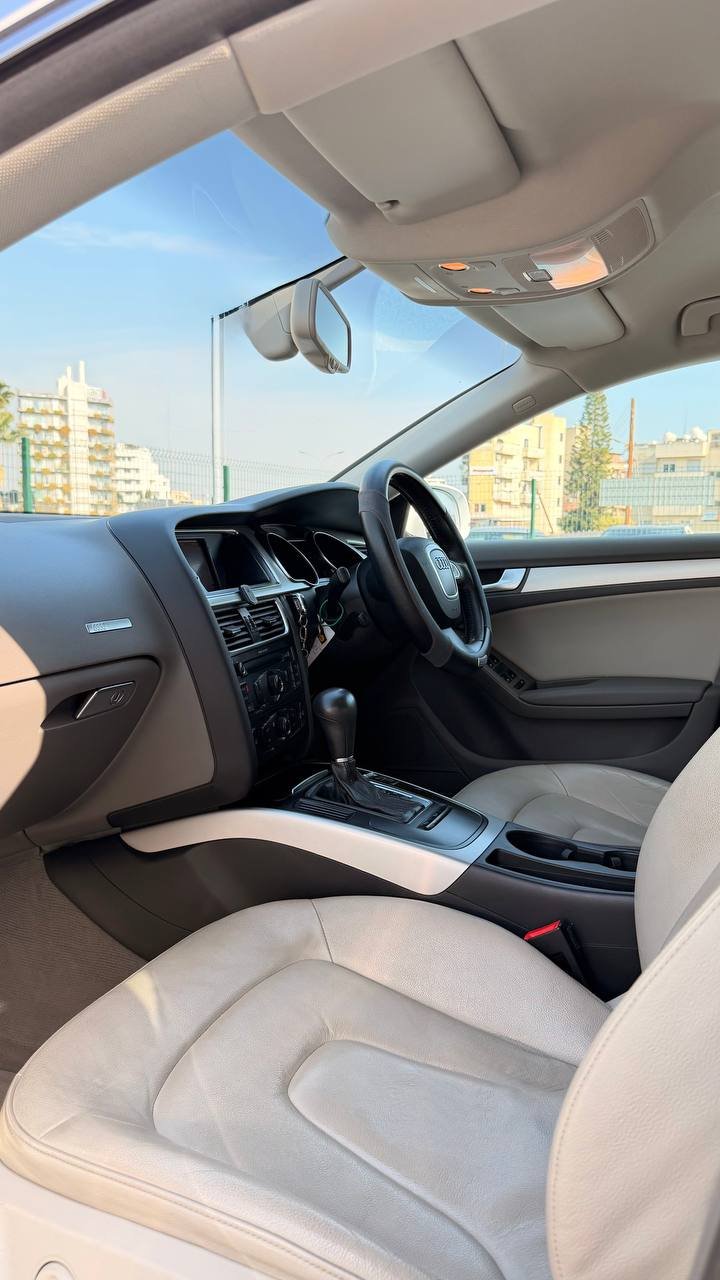 أودي A5 1.8L 2011 أبيض هاتشباك أوتوماتيك — immaculate — ليماسول, قبرص