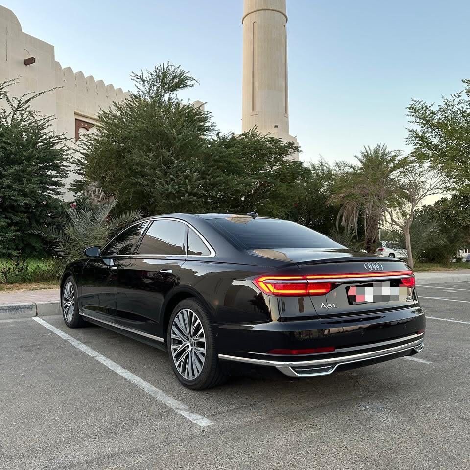 Audi A8L 2020, 31k km, first owner, GCC — showroom condition — Dubai, UAE