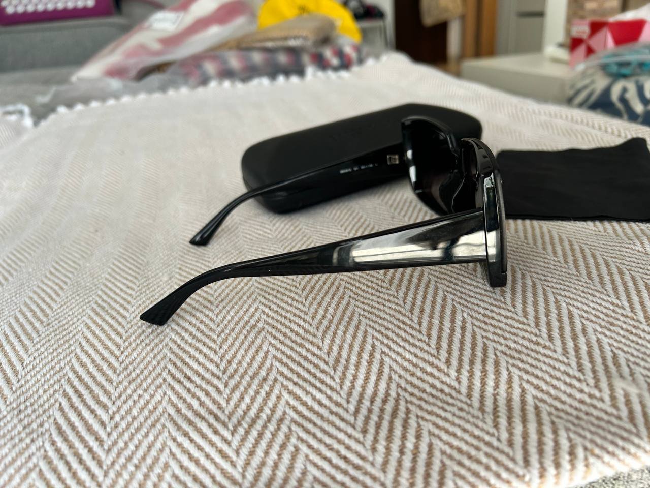 Balenciaga sunglasses, original — Dubai, UAE