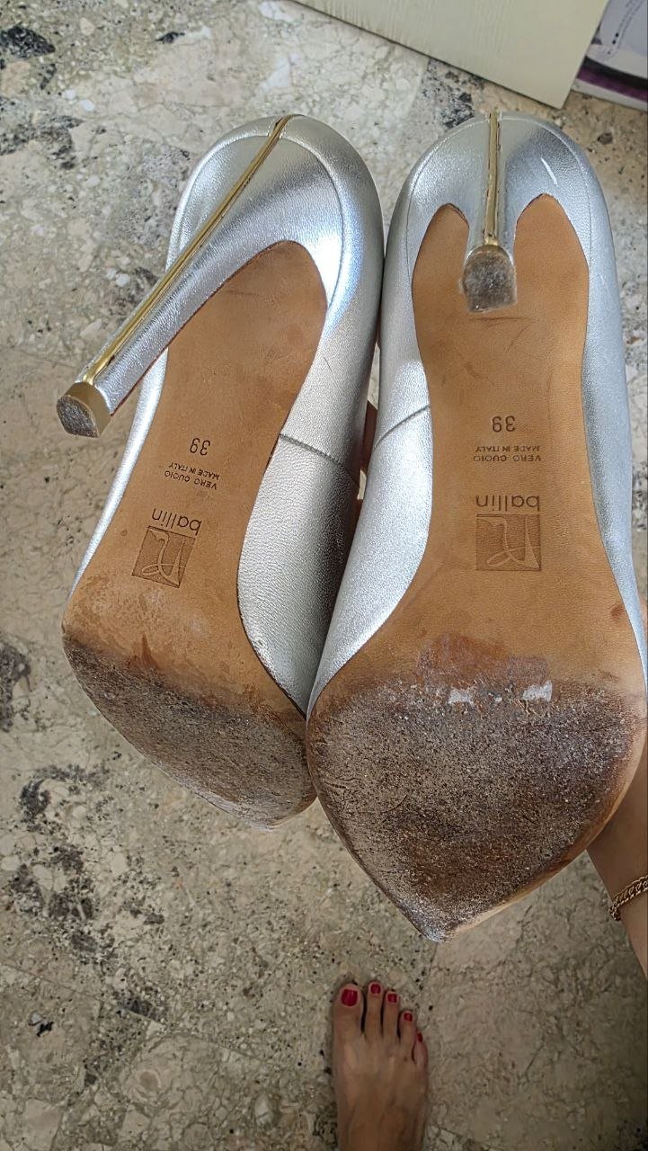 Tacones originales Ballin, talla 39, plateados — Limasol, Chipre Tacones originales Ballin, talla 39, plateados — Limasol, Chipre