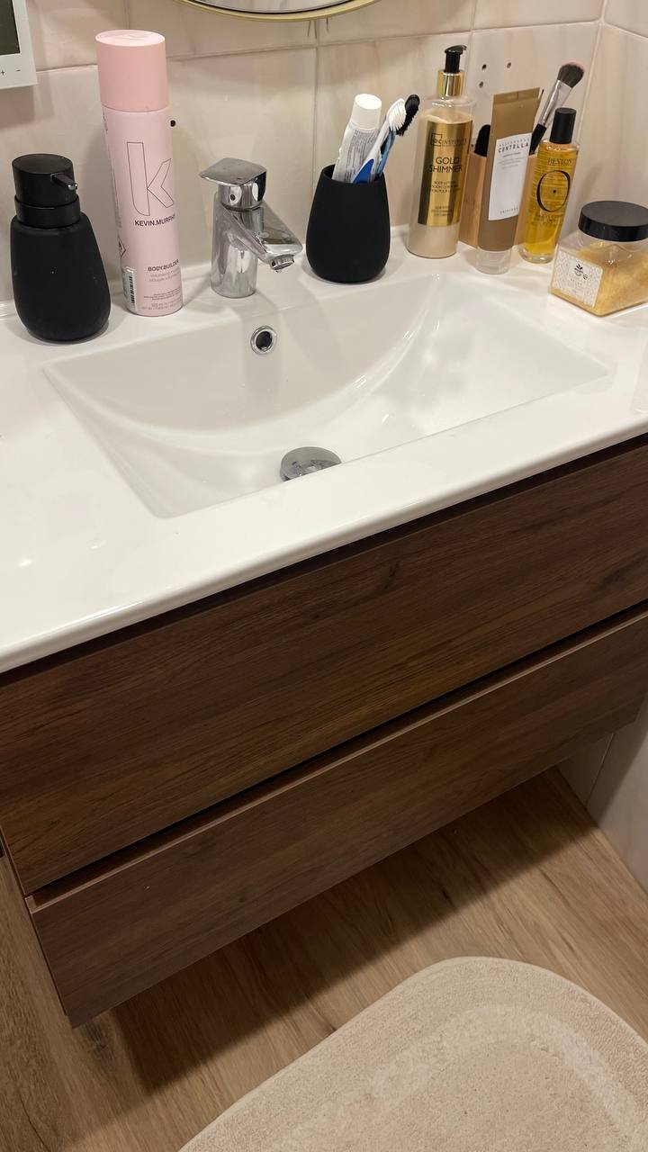 Lavabo con mueble 80 cm — perfect — Alicante, España