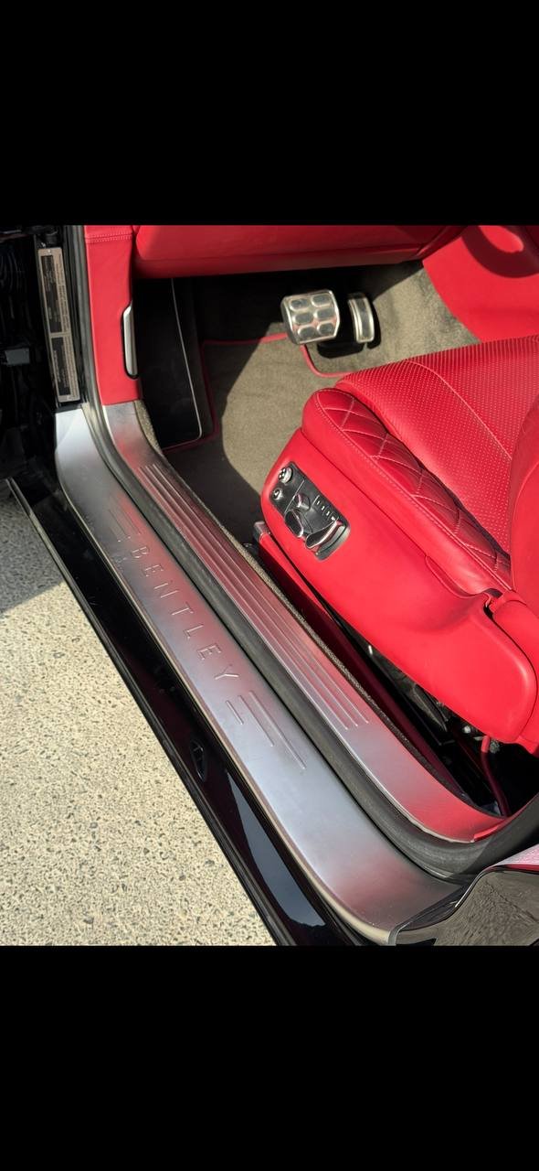 Bentley Continental GT 2014 GCC, кожа, перешит салон — reupholstered interior (new) — Дубай, ОАЭ