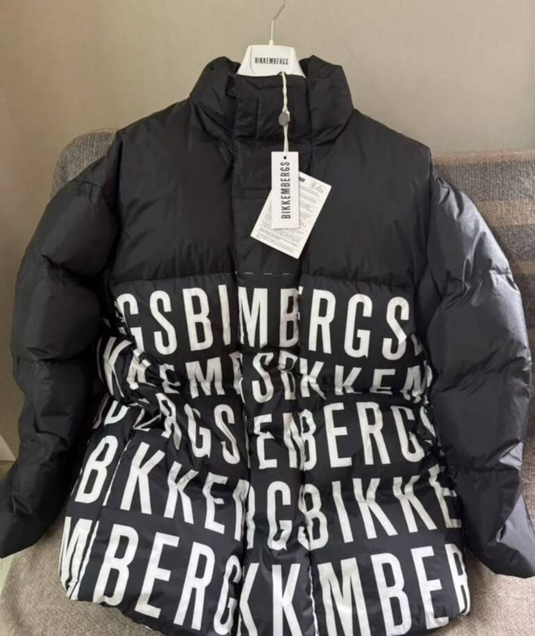 Bikkembergs original puffer jacket black with white print — Moscow, Russia Bikkembergs original puffer jacket black with white print — Moscow, Russia