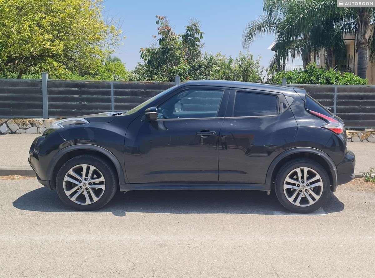 Black Nissan Juke 2016, CVT, Acenta — Haifa, Israel