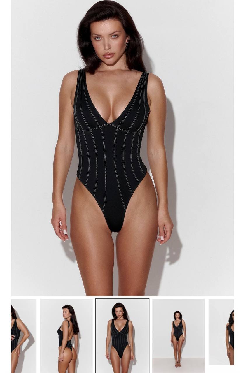 Bañador negro de una pieza con efecto moldeador, talla S — nuevo — Limasol, Chipre
