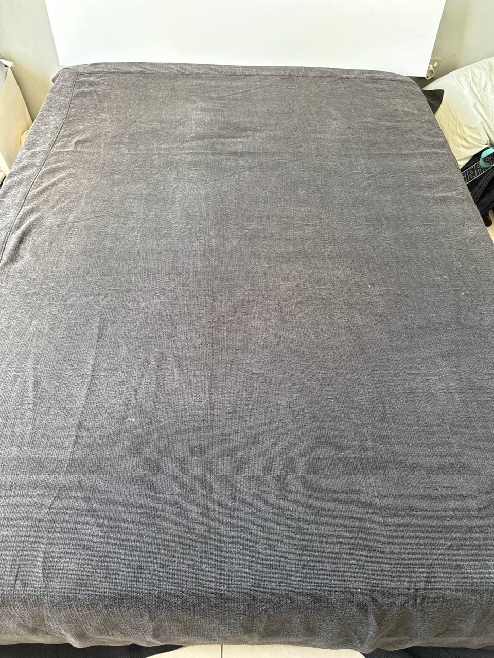 Blanket throw 180x280 (2 pcs) black/dark gray — Paphos, Cyprus Blanket throw 180x280 (2 pcs) black/dark gray — Paphos, Cyprus
