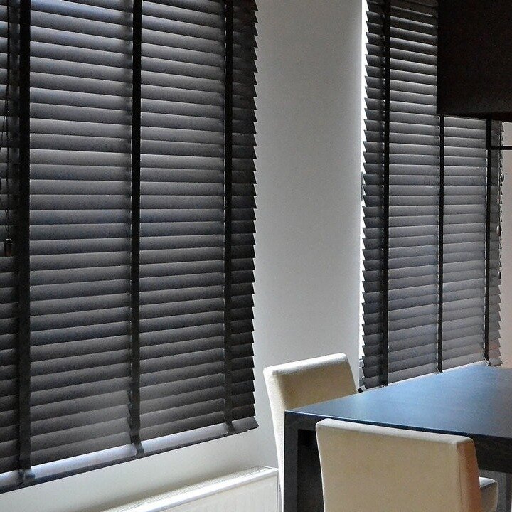 Persianas y estores enrollables para ventanas (medición gratis) — San Petersburgo, Rusia