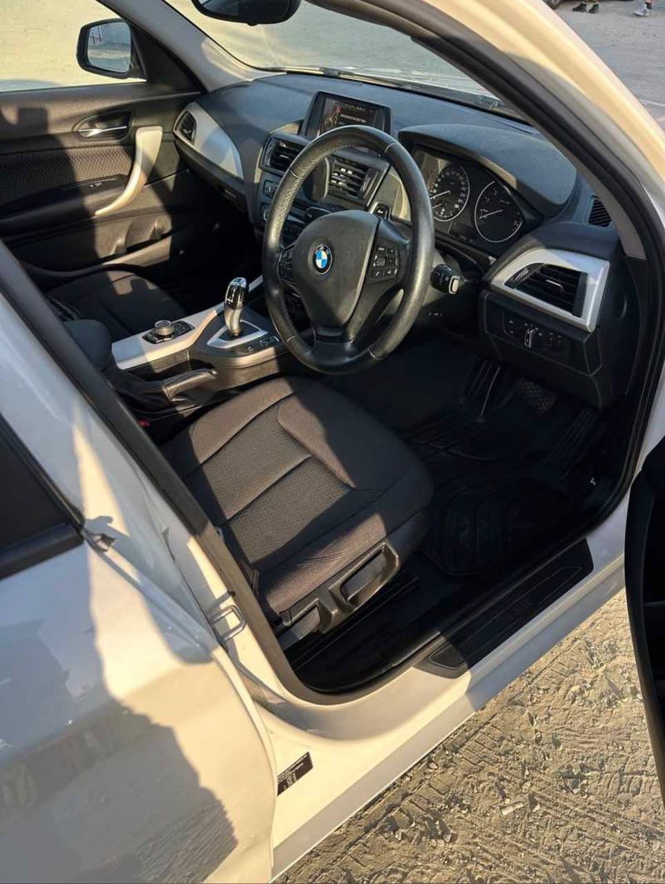 BMW 1 Series 2014 blanco hatchback — Limasol, Chipre