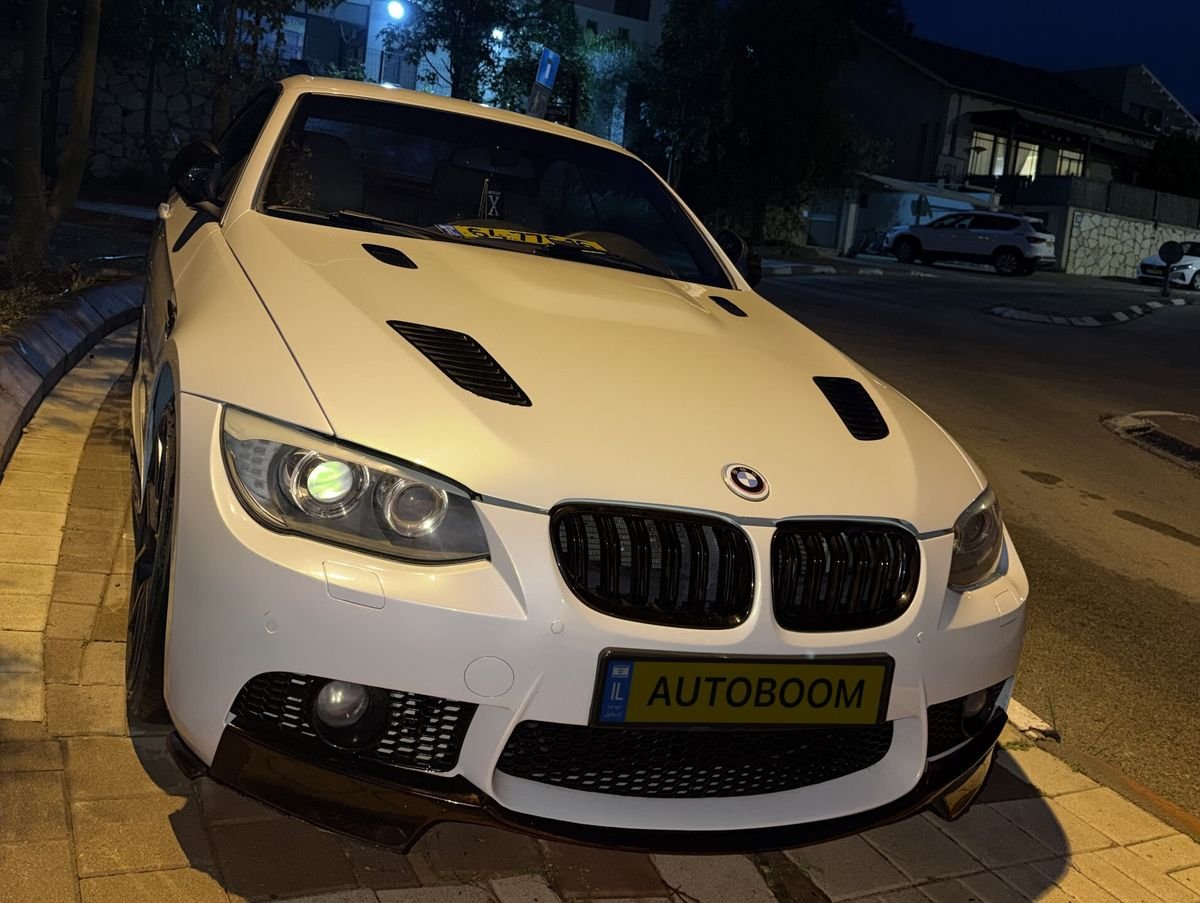 BMW 3 Series 2012 convertible white automatic — Tel Aviv, Israel