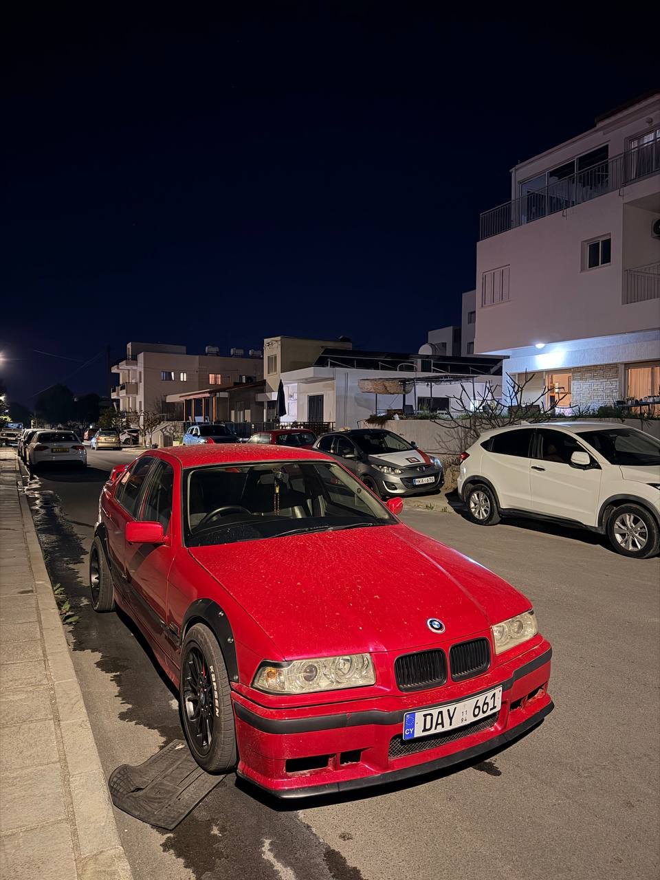 BMW E36 18is 3500€ — Limasol, Chipre