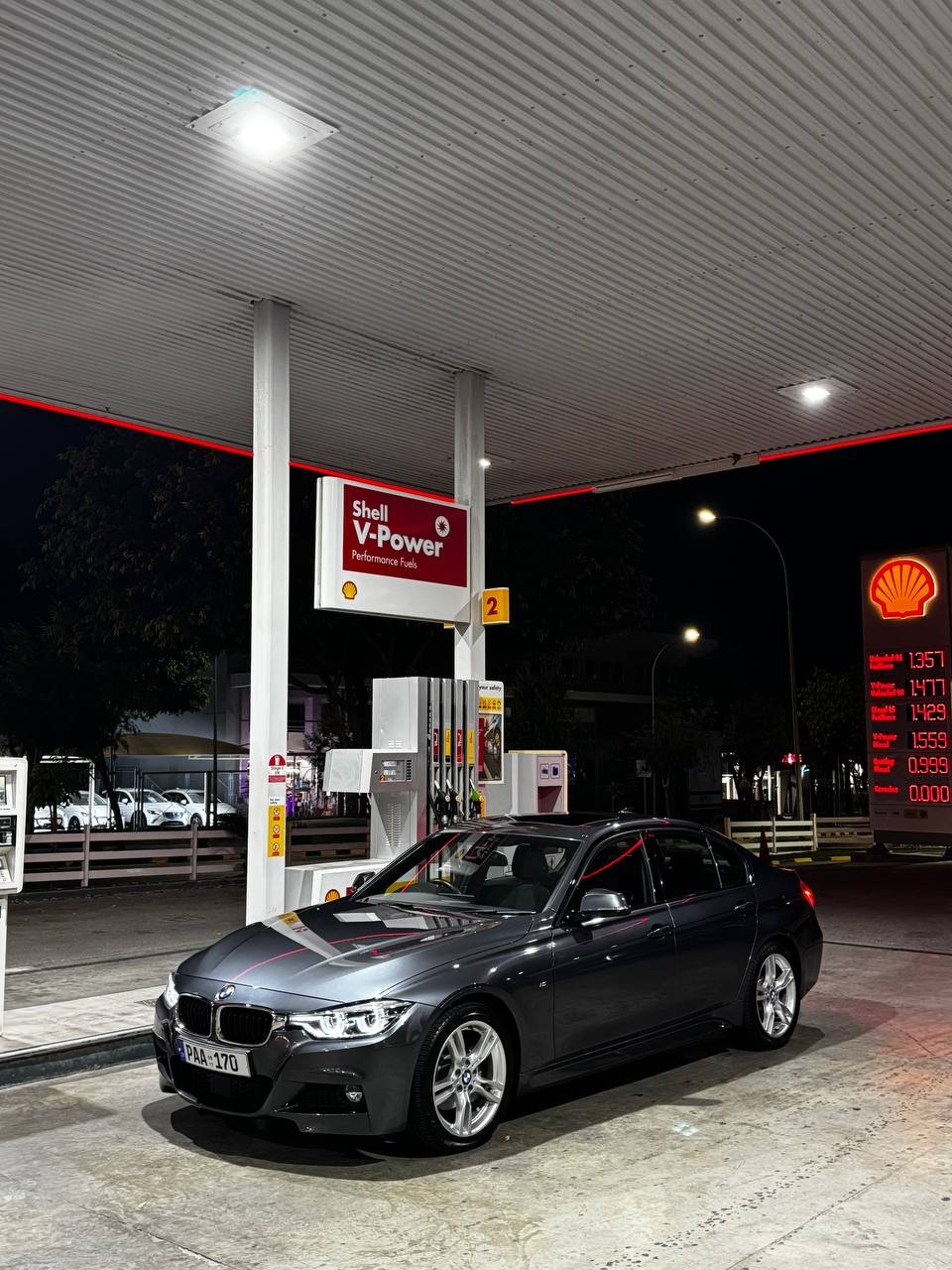 بيع BMW F30 320i — ليماسول, قبرص