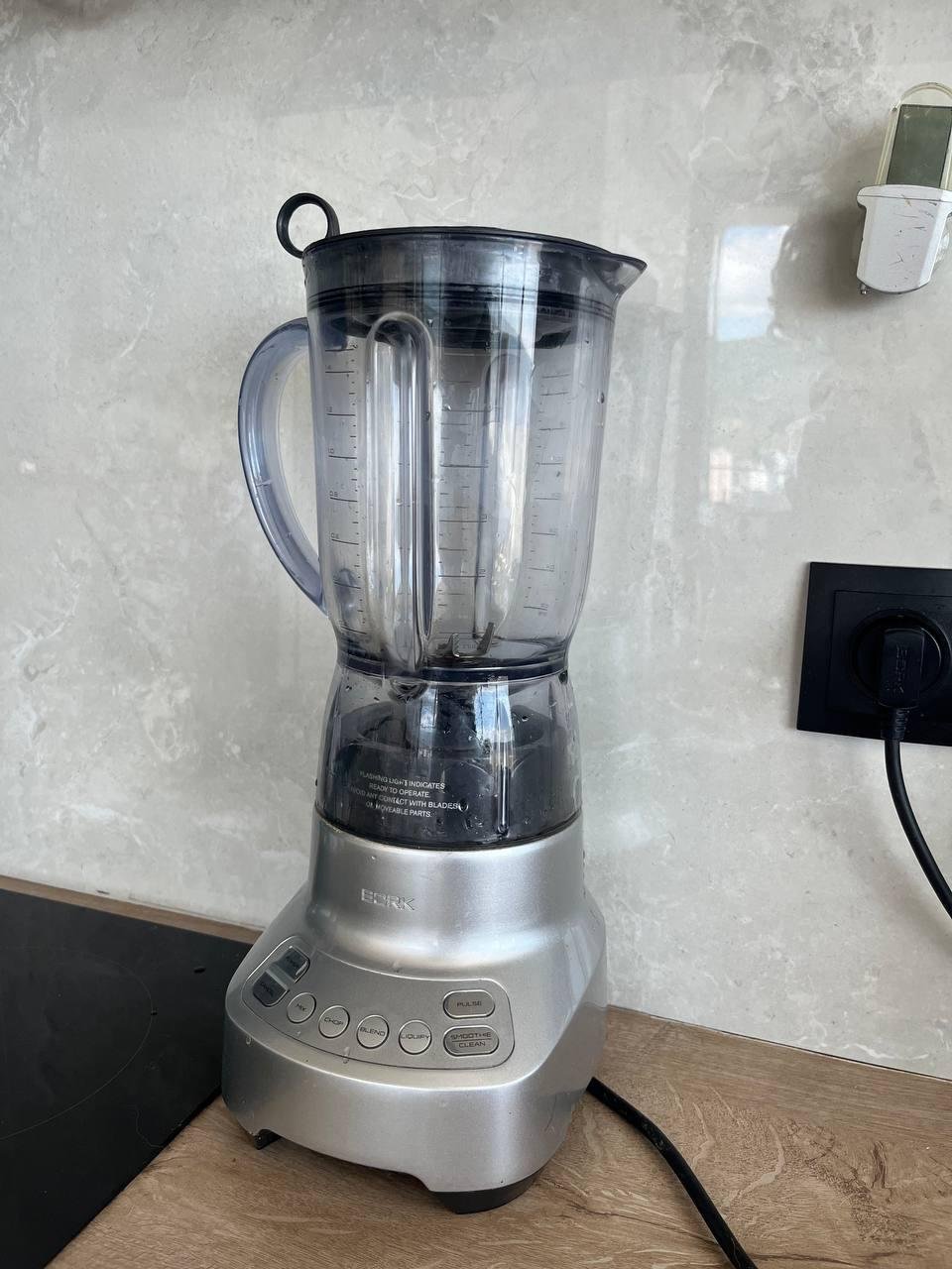 خلاط Bork B501 — مستعمل — تبليسي, جورجيا