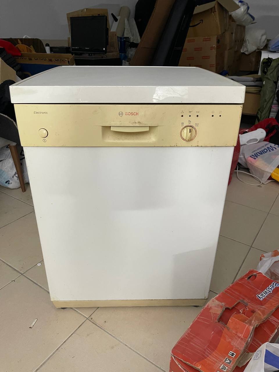 Посудомоечная машина Bosch Electronic, 1500 TL — б/у — Анталия, Турция