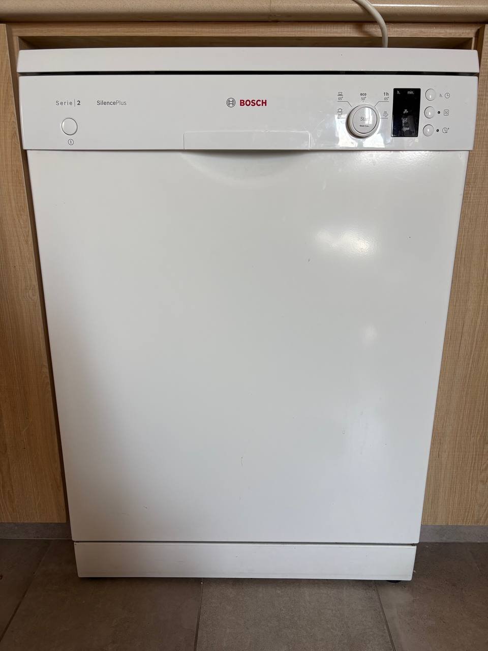 Посудомоечная машина Bosch Serie 2 SilencePlus — Лимасол, Кипр Посудомоечная машина Bosch Serie 2 SilencePlus — Хорошее — Лимасол, Кипр