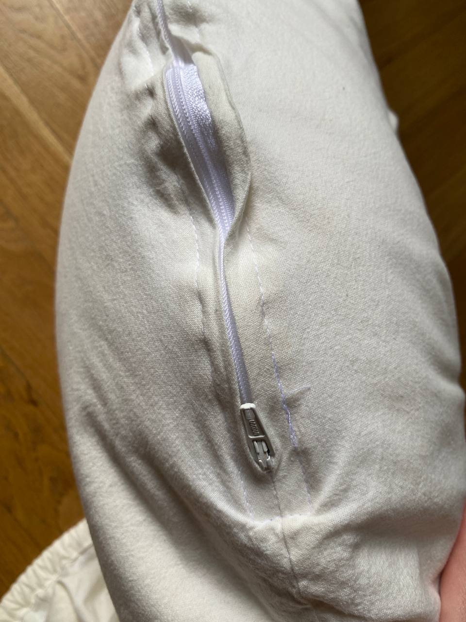Breastfeeding pillow (stains) — Tbilisi, Georgia Breastfeeding pillow (stains) — used — Tbilisi, Georgia