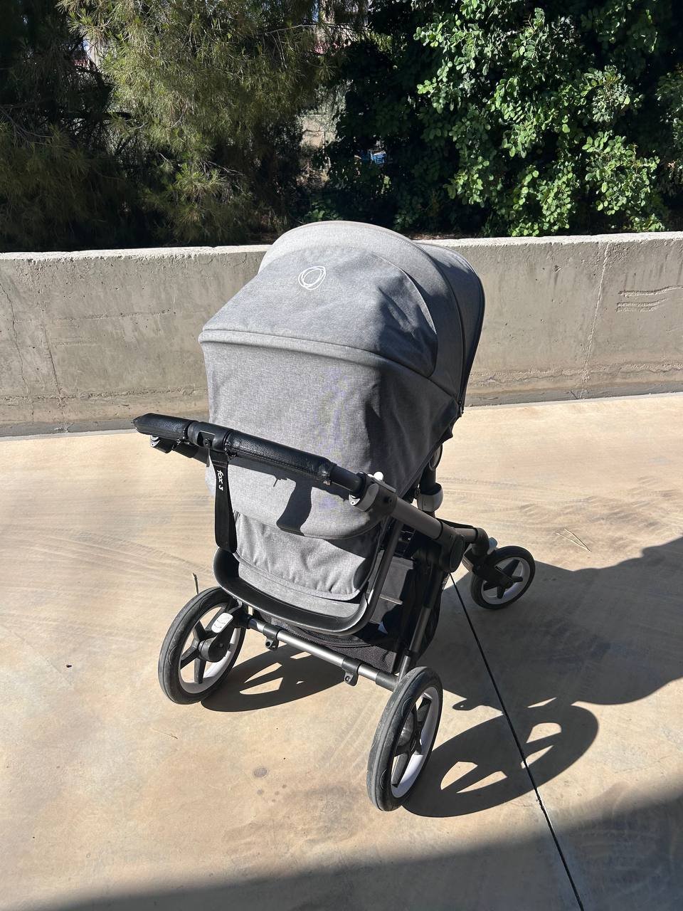 Коляска Bugaboo Fox 3 (люлька и сидячий блок) 400€ — Б/у - хорошее — Лимасол, Кипр