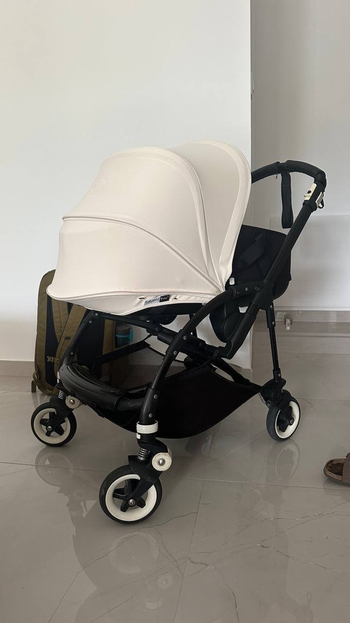 Коляска Bugaboo (гнездо) + люлька для новорожденного — used with scuffs — Лимасол, Кипр