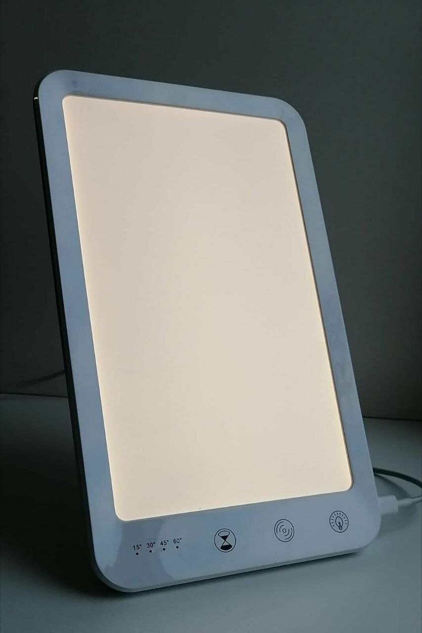 Compra lámpara de terapia de luz 10.000 lux — Batumi, Georgia