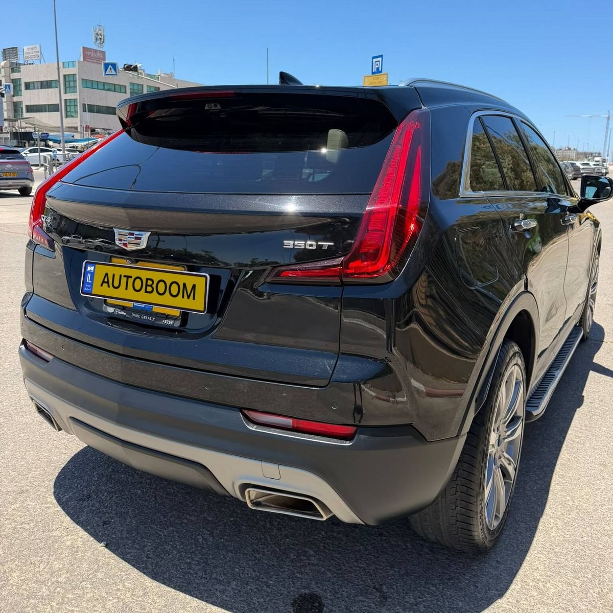 Cadillac XT4 2022 Premium black automatic — Rishon LeZion, Israel