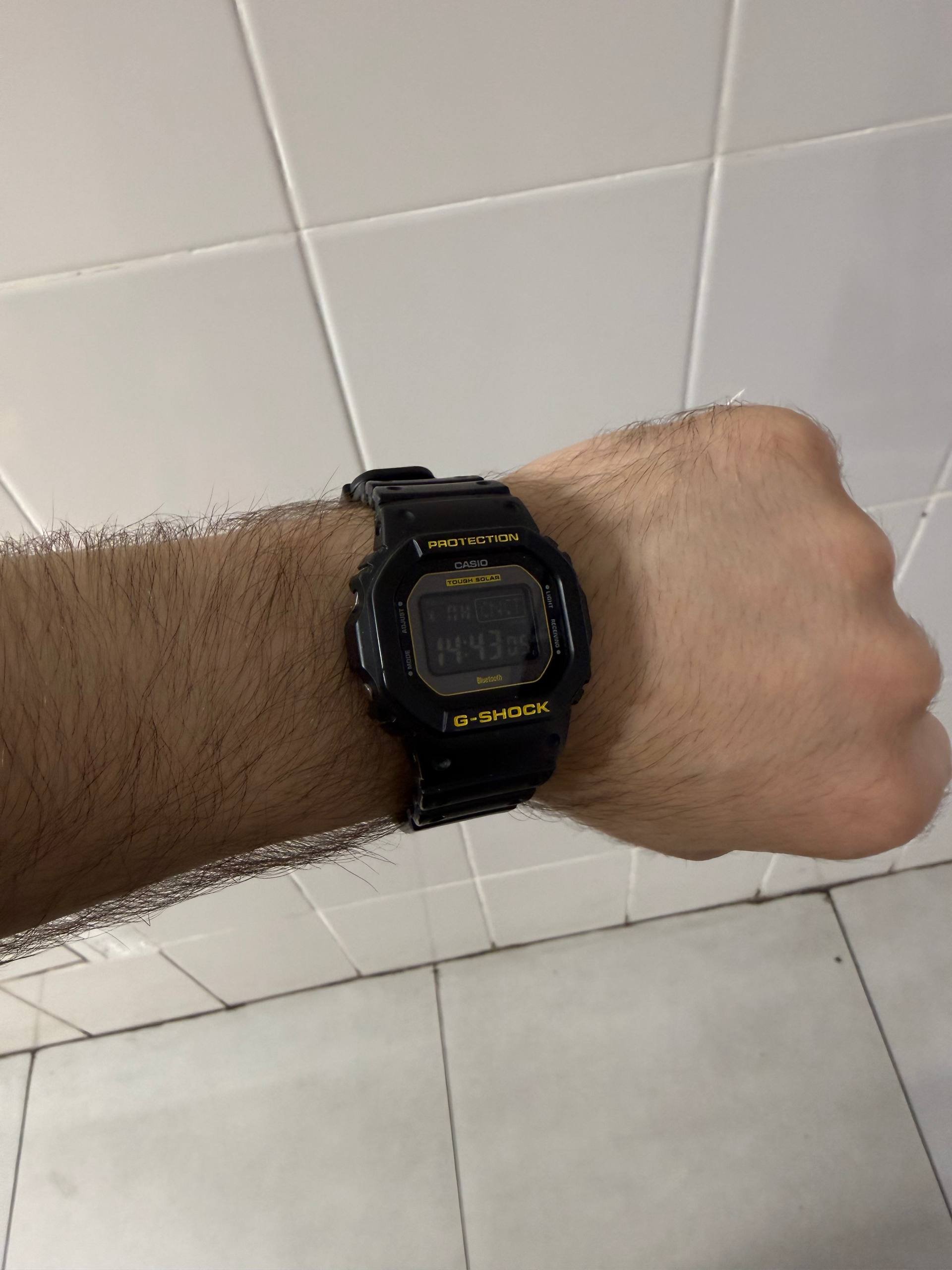Casio G-Shock original watch, water resistant, box included — excellent — Saint Petersburg, Russia