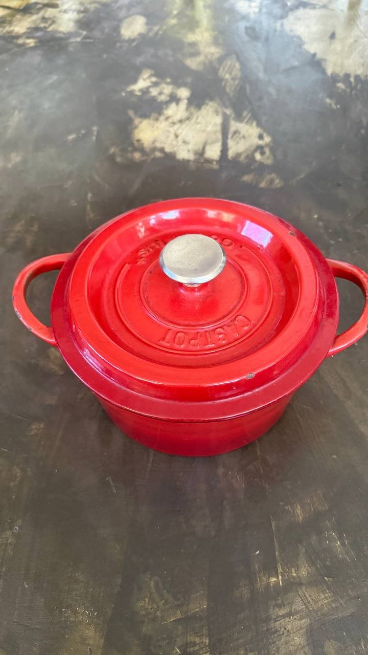 Чугунная кастрюля CASTPOT 900к — Бали, Индонезия Чугунная кастрюля CASTPOT 900к — Бали, Индонезия