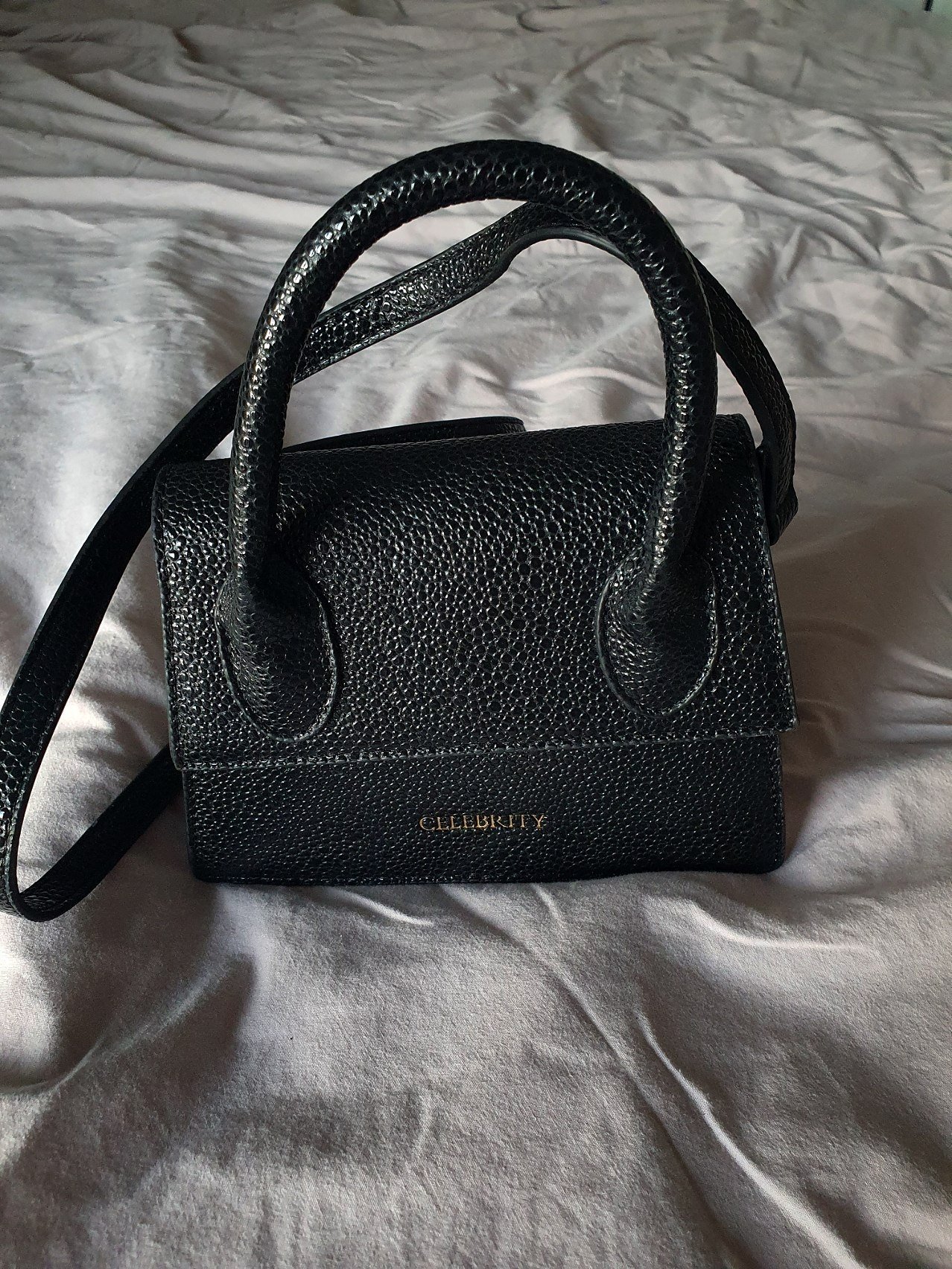 شنطة صغيرة Celine سوداء، 15 لاري — مثالية — تبليسي, جورجيا