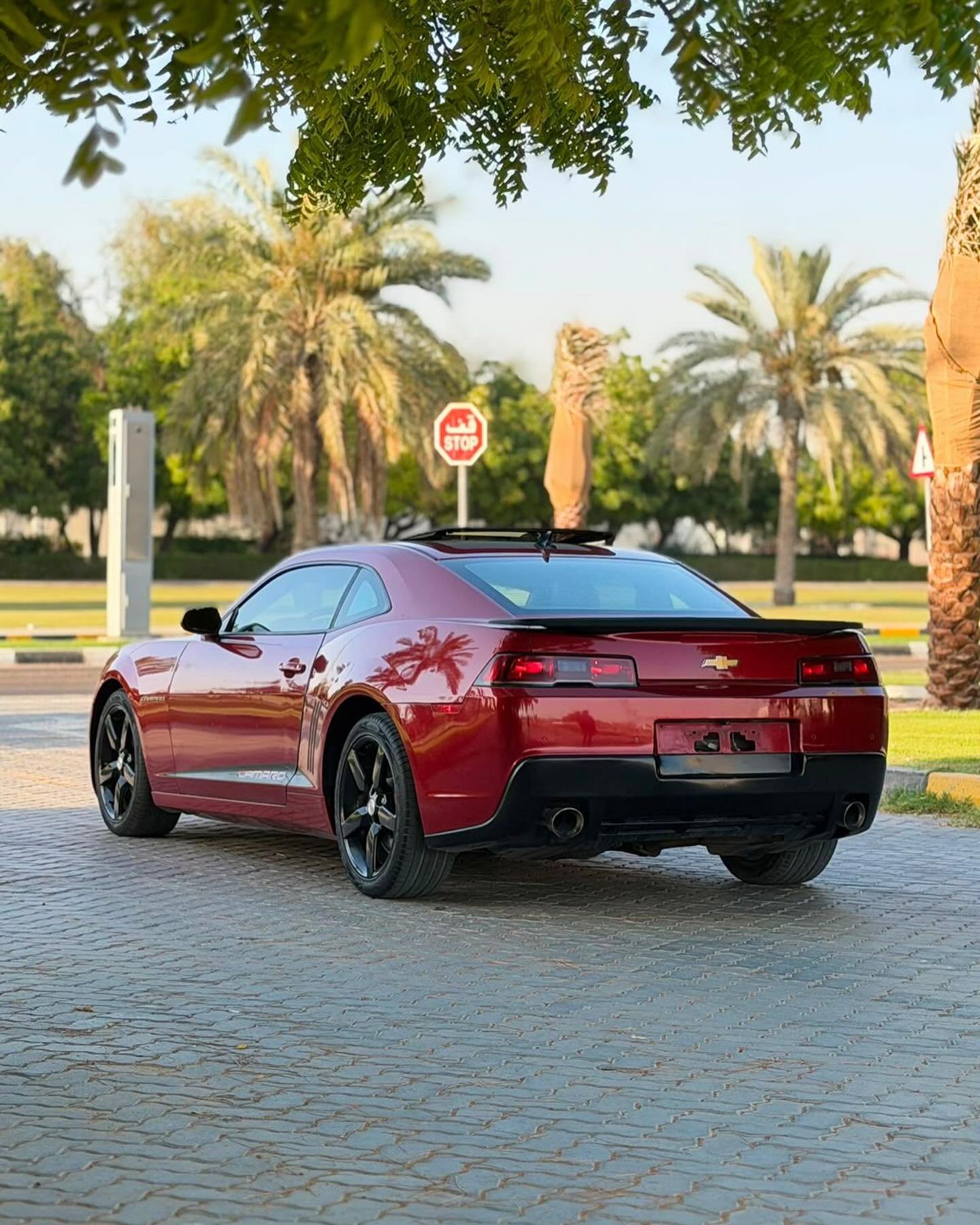 شيفروليه كامارو LS V6 2015 أحمر — الشارقة, الإمارات