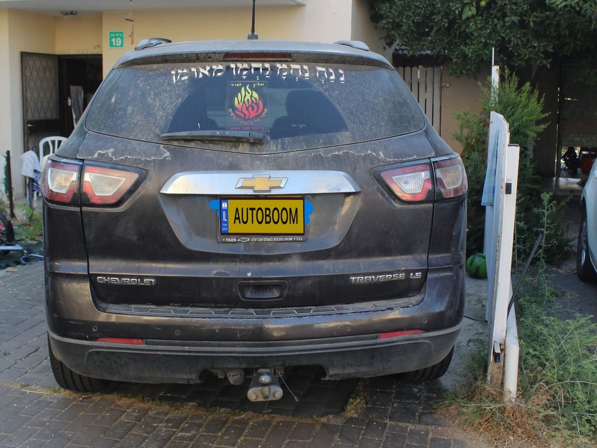 Chevrolet Traverse 2013 LT gray automatic — Tel Aviv, Israel