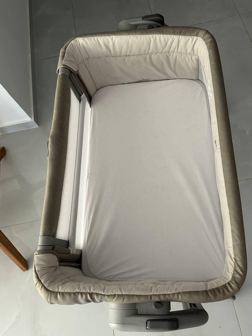 Cuna-bañera Chicco Next2Me Magic Evo — excelente — Limasol, Chipre