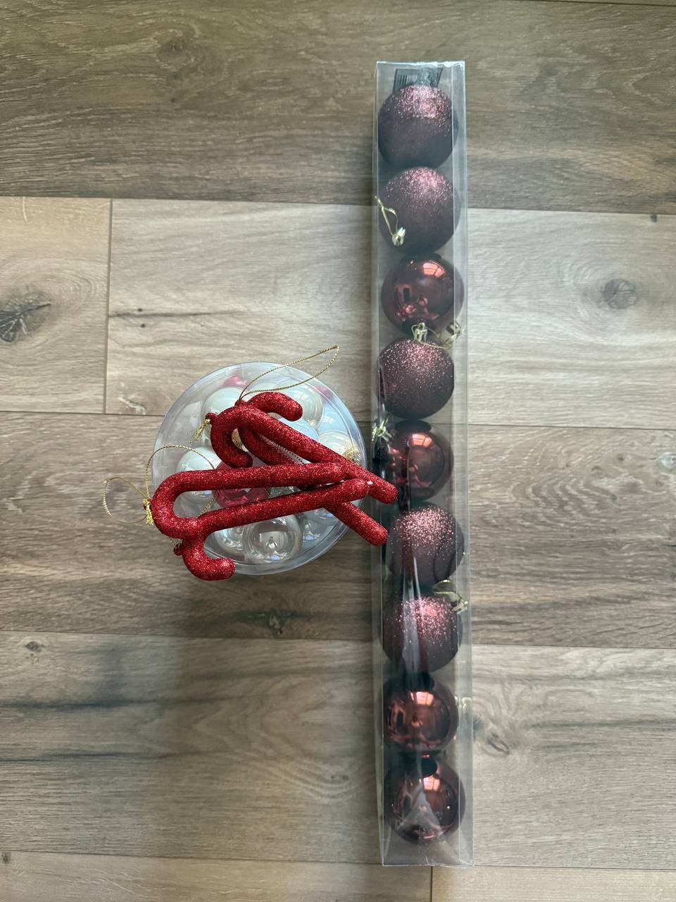 Árbol de Navidad 160 cm con adornos — used_or_unknown — Belgrado, Serbia