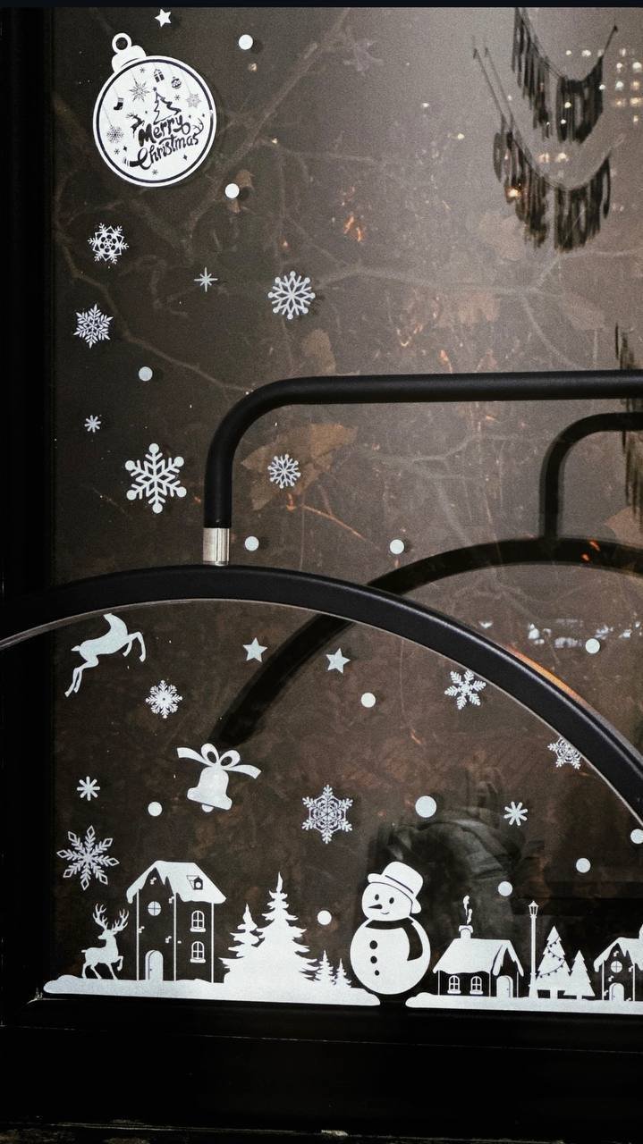 Pegatinas navideñas para ventanas (22 hojas A4) — Tiflis, Georgia