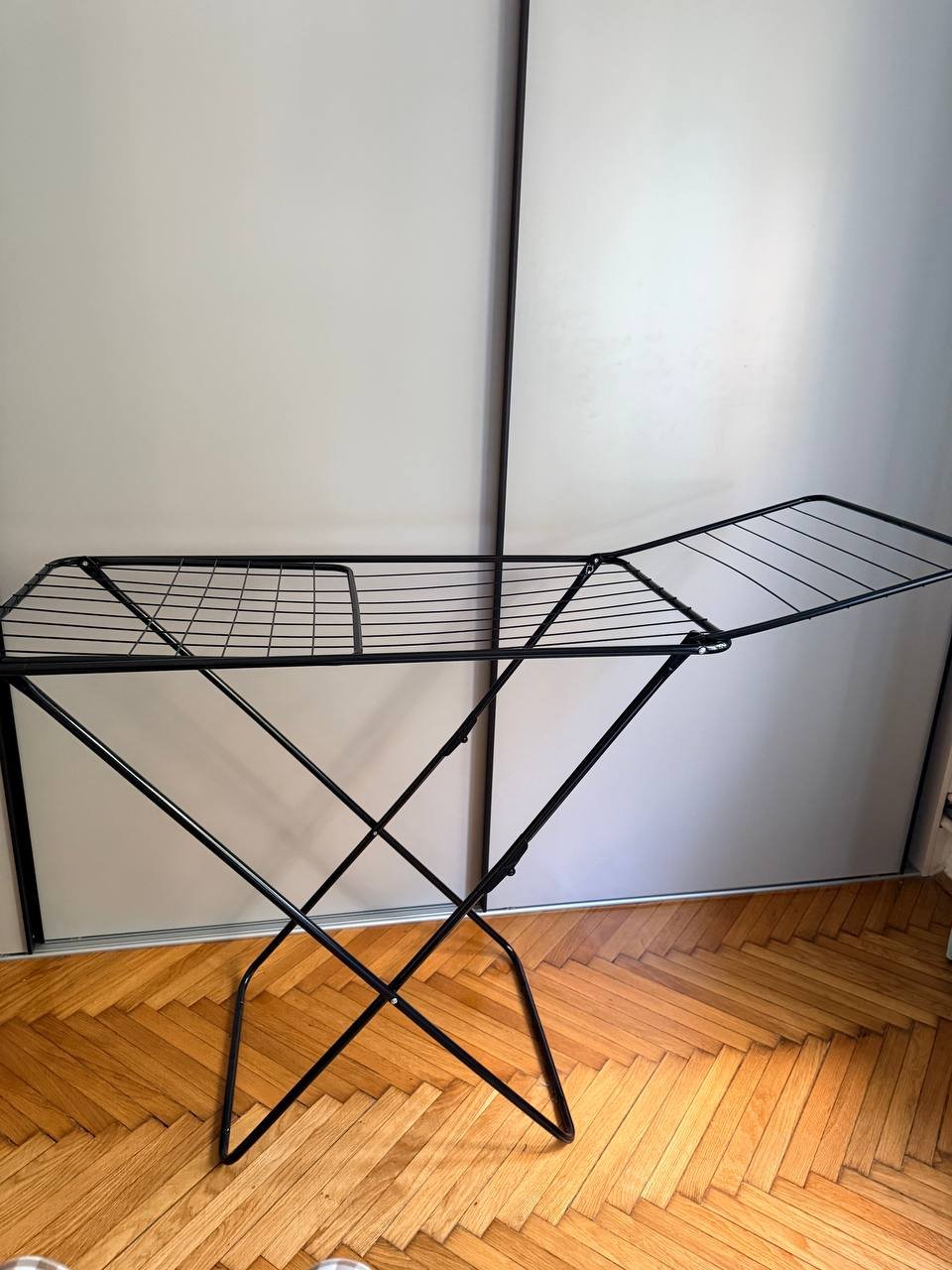 Clothes drying rack 1500 din — good — Belgrade, Serbia