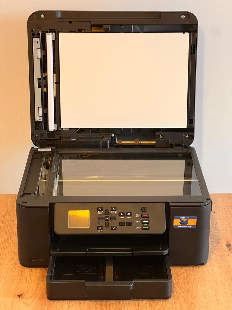 Color multifunction printer Brother DCP-J1360DW — Valencia, Spain