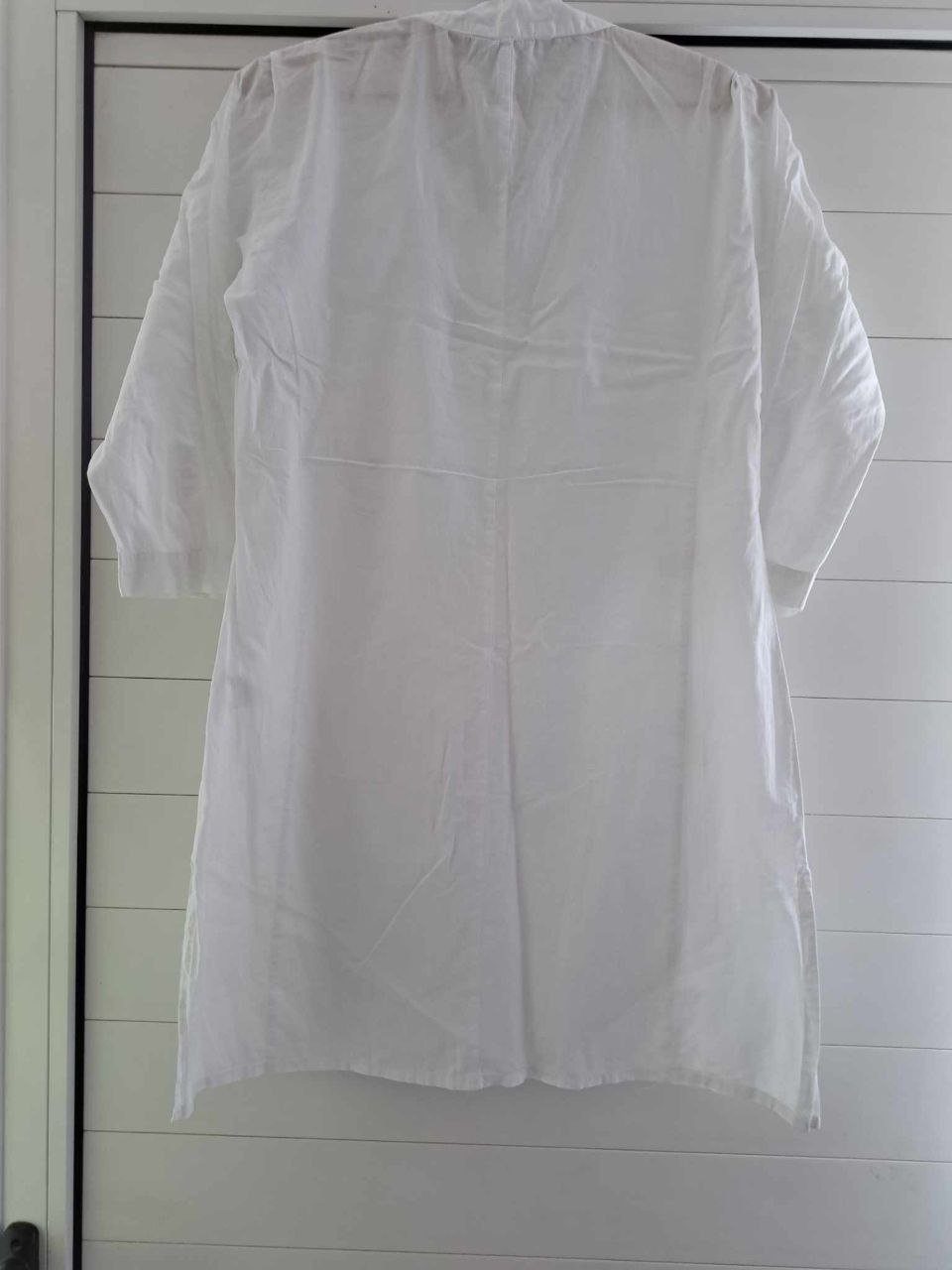 Blusa de algodón fina, estilo playa, talla S — Limasol, Chipre Blusa de algodón fina, estilo playa, talla S — Limasol, Chipre