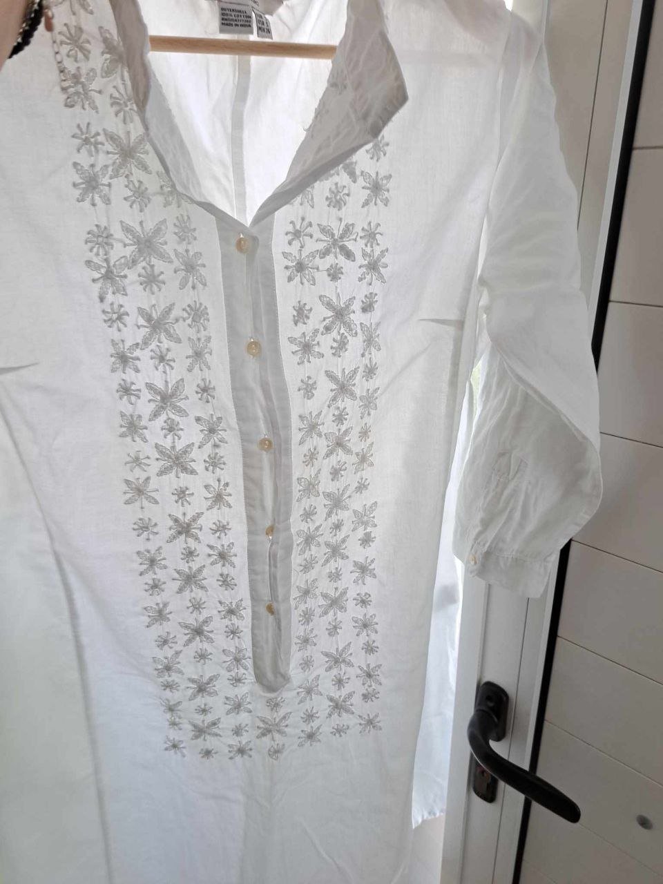 Blusa de algodón fina, estilo playa, talla S — Limasol, Chipre Blusa de algodón fina, estilo playa, talla S — Limasol, Chipre