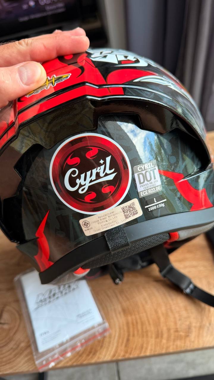 CYRIL helmet (new), size L, 2 visors — Phuket, Thailand CYRIL helmet (new), size L, 2 visors — new — Phuket, Thailand